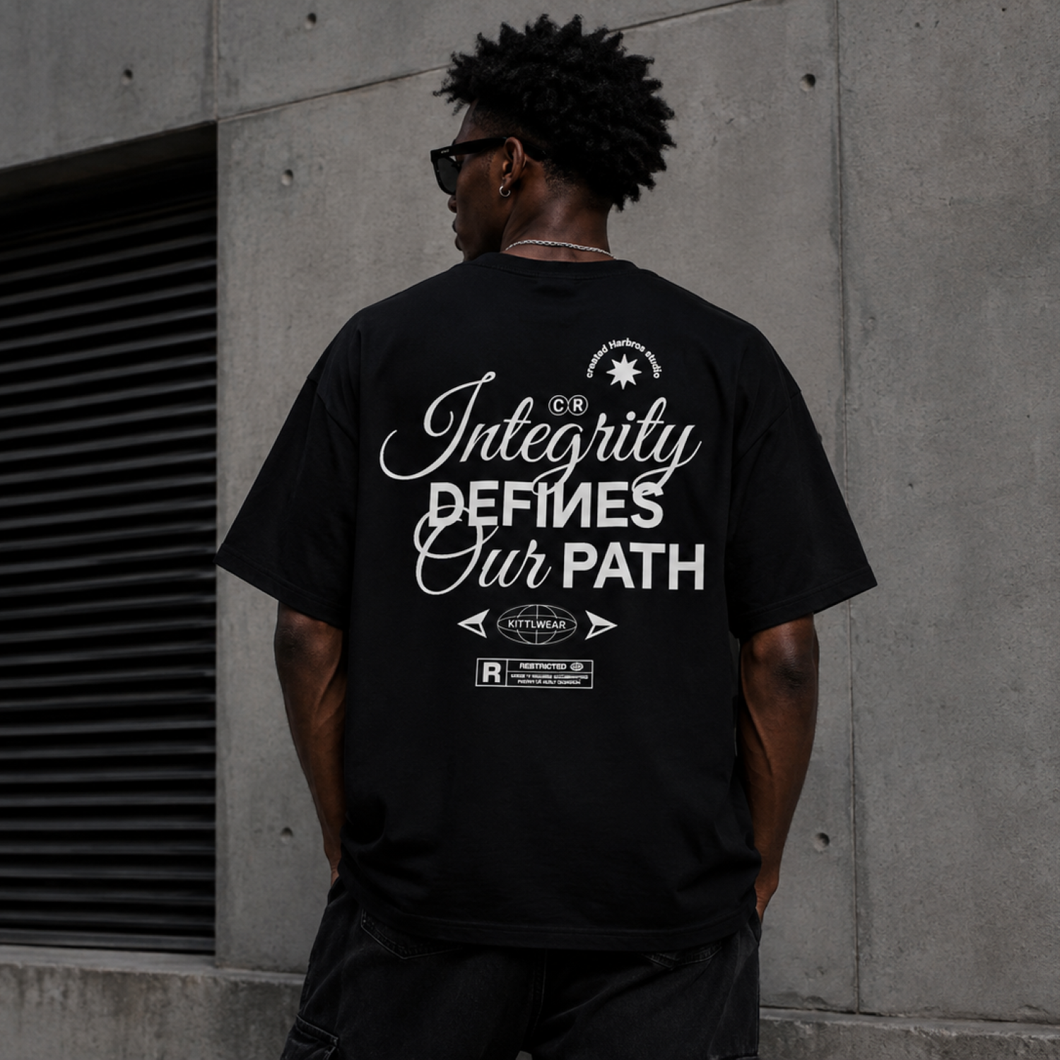 Playera Oversize "Integrity Defines Our Path" | KEYZAM