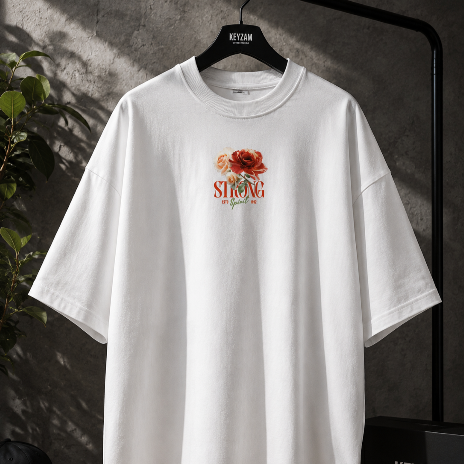 Playera Oversize Strong Spirit Blanca – KEYZAM